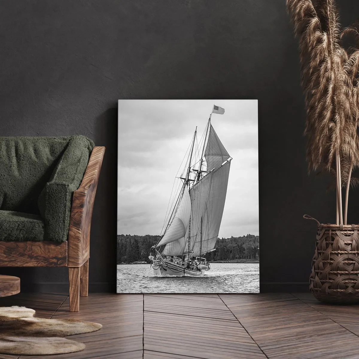 Obraz na płótnie - Czarno-biały żaglowiec na wodzie z amerykańską flagą - 50x70cm - Bracia wiatru - Nowoczesna dekoracja ścienna do salonu, kuchni i sypialni ARTTOR