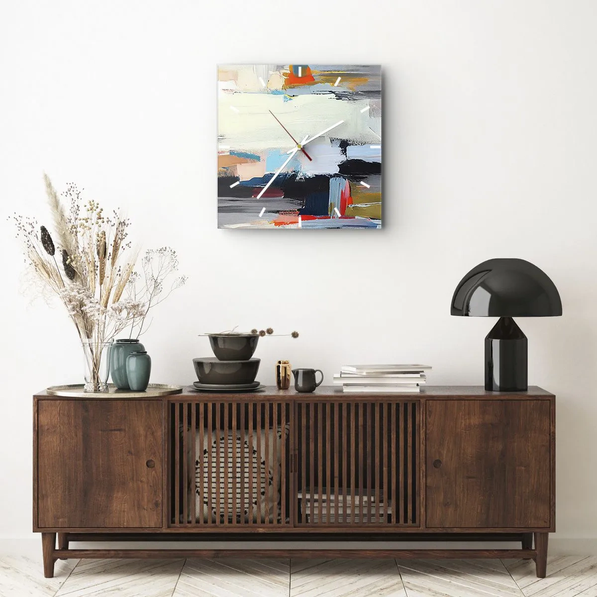 Zegar ścienny - Kolorowa abstrakcja z dynamicznymi pociągnięciami pędzla - 30x30cm - Jest metoda? - Nowoczesna dekoracja ścienna do salonu i sypialni ARTTOR