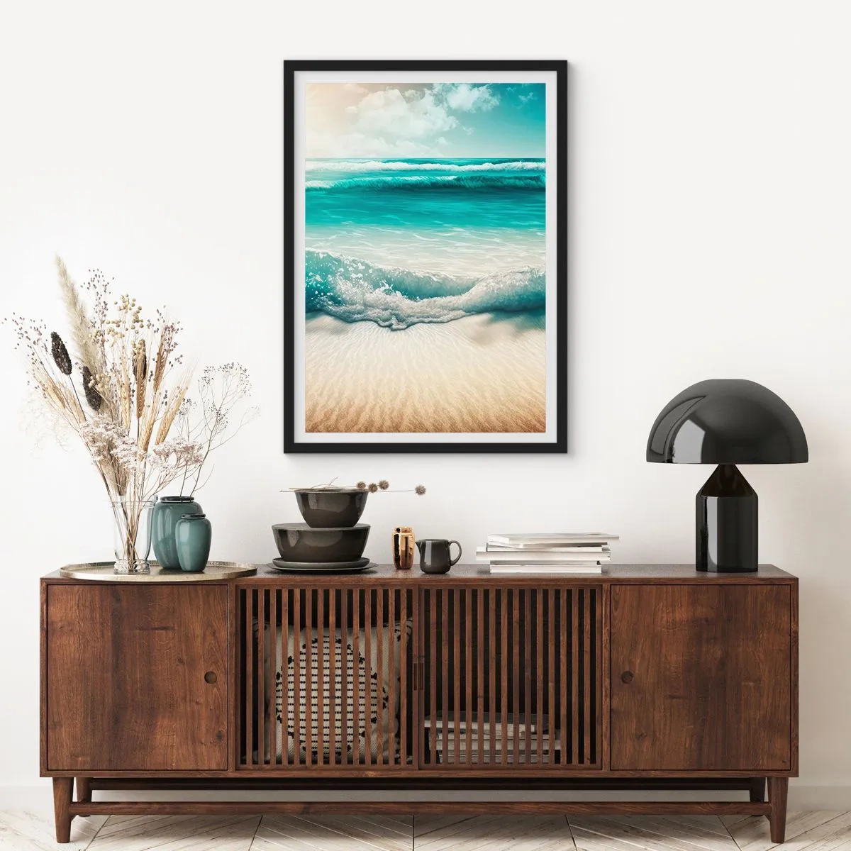 Plakat w czarnej ramie - Turkusowe fale rozbijające się o złocisty piasek plaży - 50x70cm - Spokój oceanu - Nowoczesna dekoracja ścienna do salonu i sypialni ARTTOR