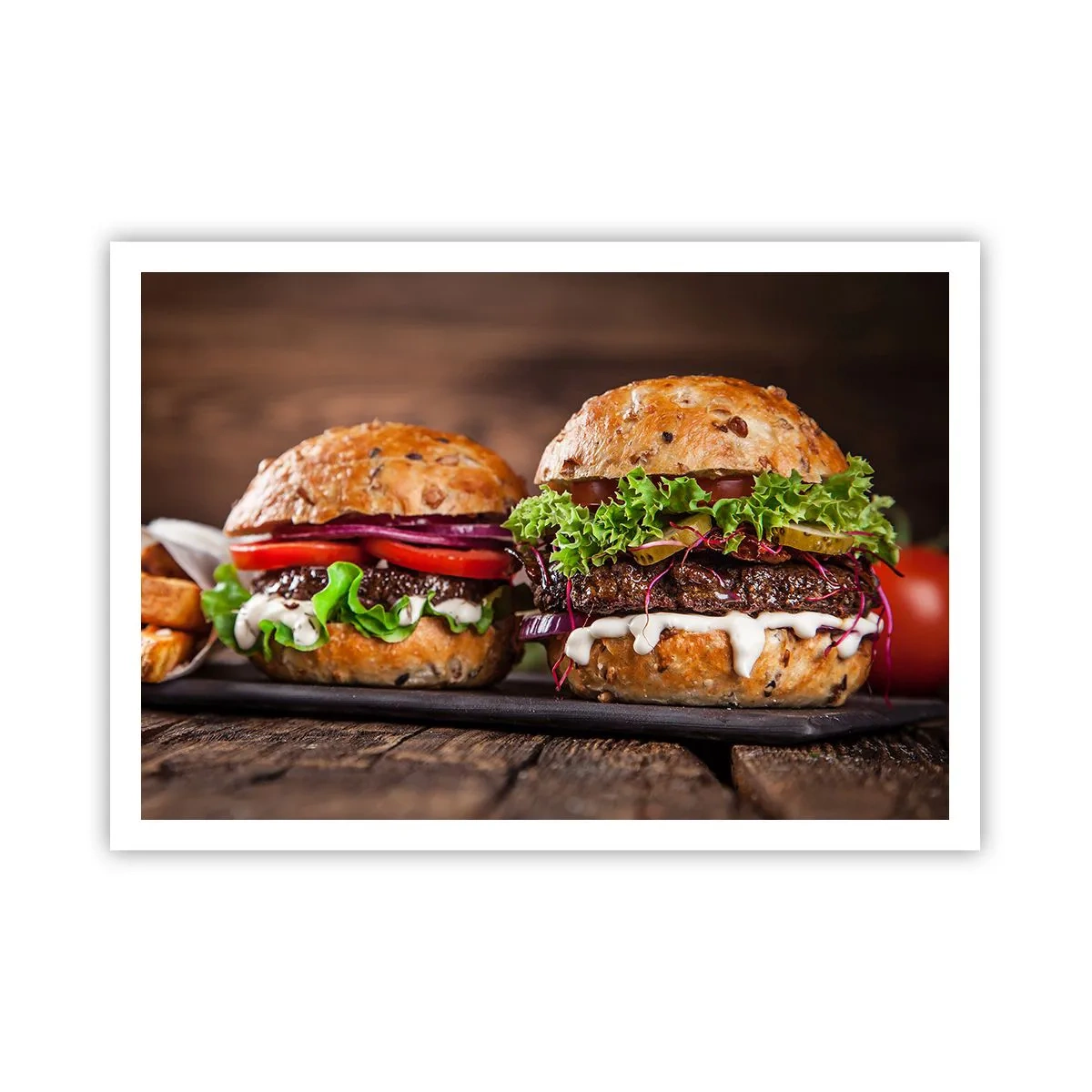 Plakat - Apetyczne burgery z warzywami i sosem - 100x70cm - American dream - Nowoczesna dekoracja ścienna do salonu i sypialni ARTTOR