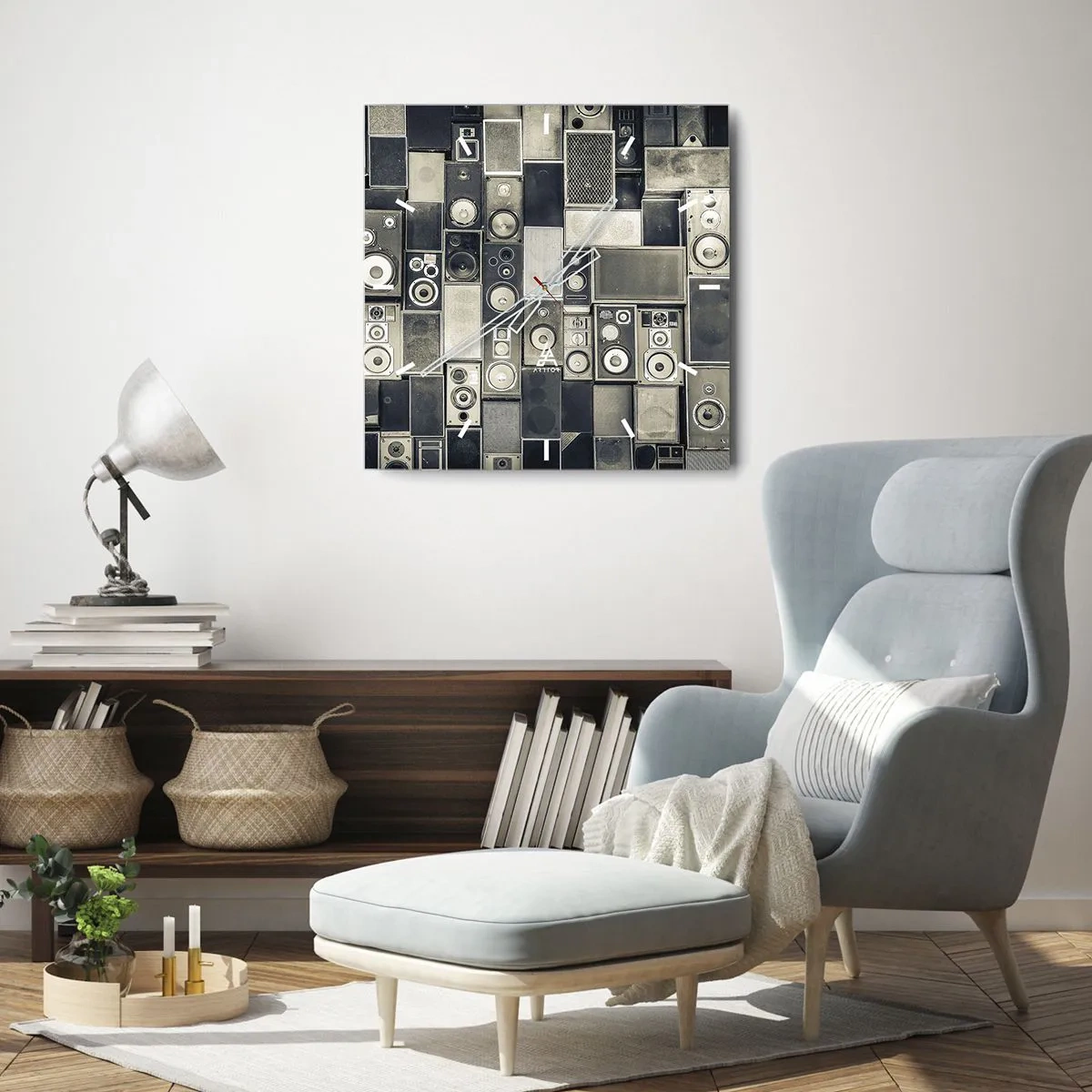 Zegar ścienny - Kolekcja głośników w stylu retro - 30x30cm - I wszystko gra - Nowoczesna dekoracja ścienna do salonu i sypialni ARTTOR