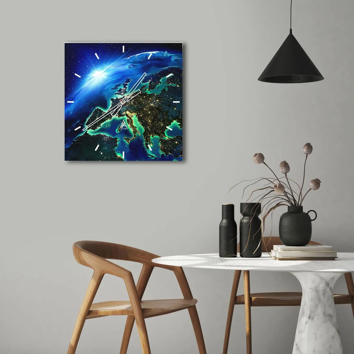 Zegar ścienny - Roziskrzona Europa - 30x30 cm