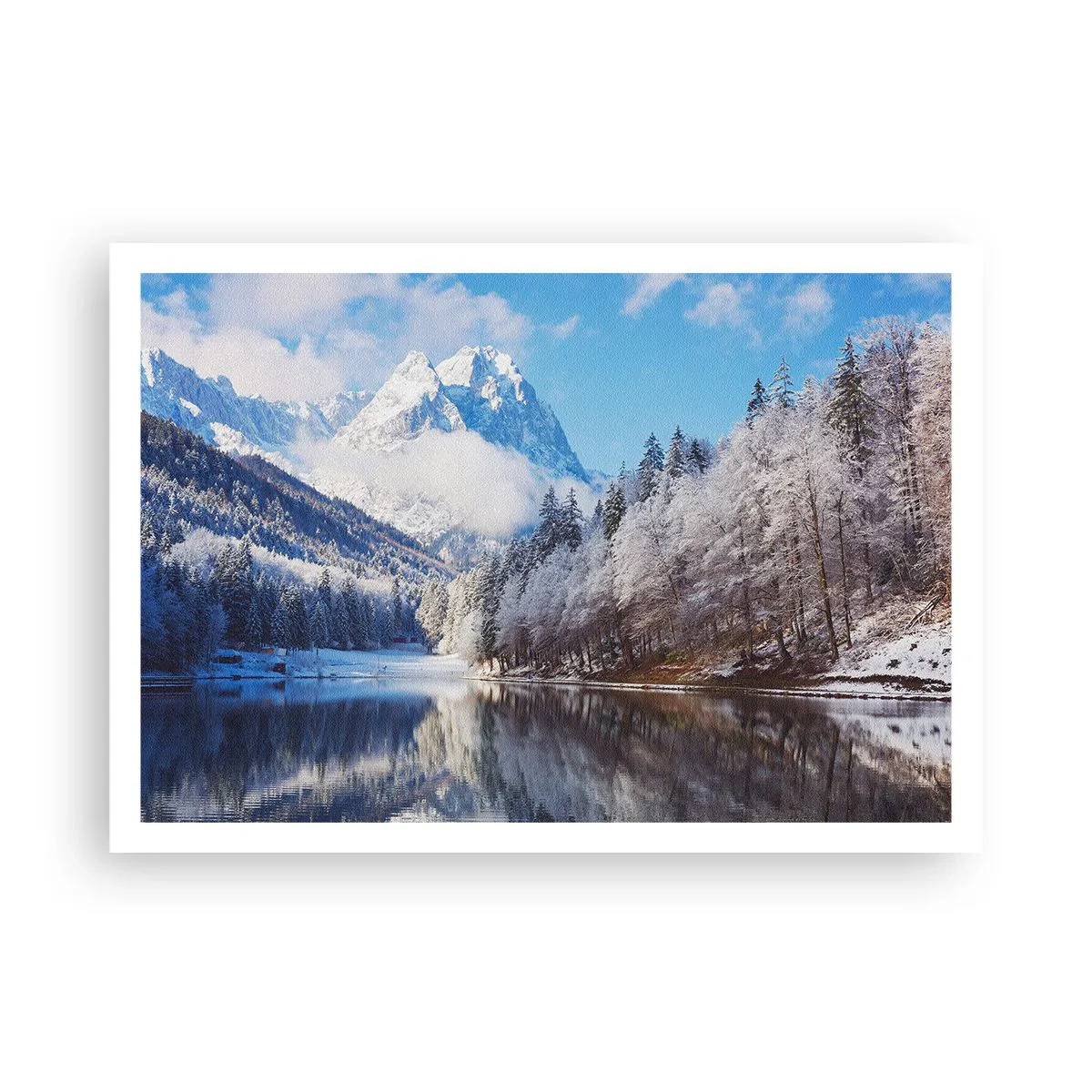 Plakat - Zimowy krajobraz górski z ośnieżonymi drzewami i jeziorem - 100x70cm - Śnieżna straż - Nowoczesna dekoracja ścienna do salonu i sypialni ARTTOR