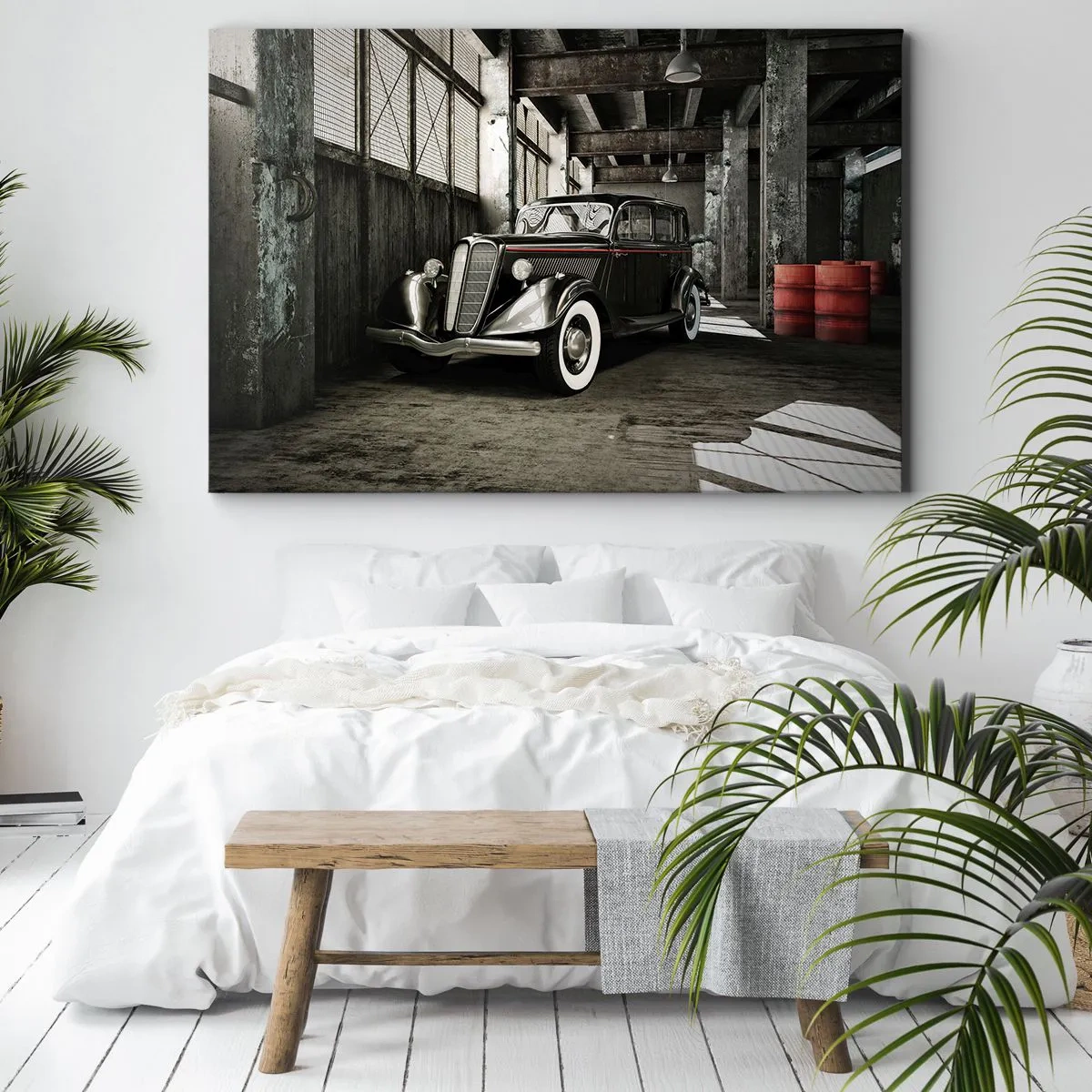 Obraz na płótnie - Stylowy retro samochód w surowym magazynie - 70x50cm - Nieprzemijająca elegancja lat 30. - Nowoczesna dekoracja ścienna do salonu i sypialni ARTTOR