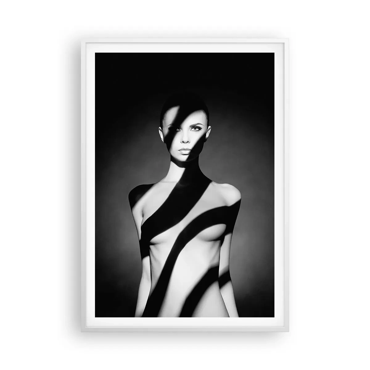 Plakat w białej ramie - W blasku i w cieniu - 70x100 cm