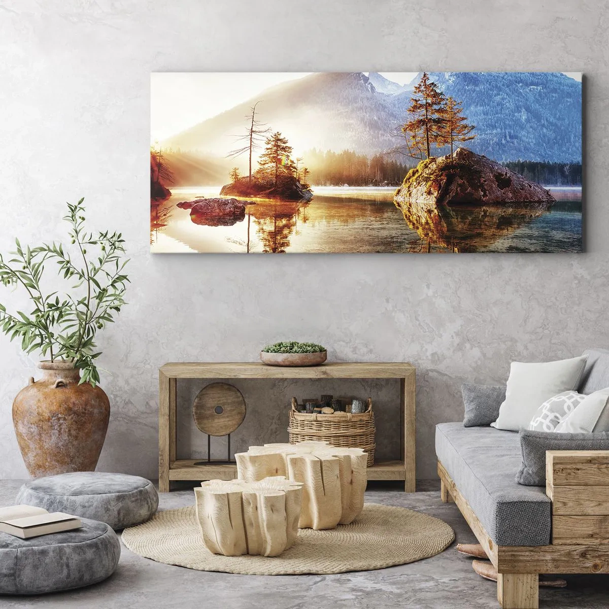 Obraz na płótnie - Jezioro z wyspami i górami w tle o wschodzie słońca - 160x50cm - Natura w nowym świetle - Nowoczesna dekoracja ścienna do salonu i sypialni ARTTOR