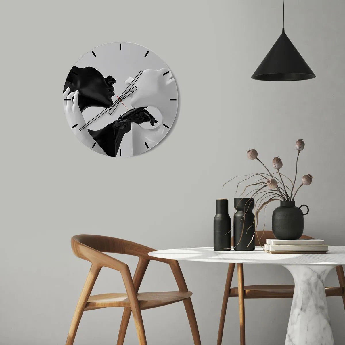 Zegar ścienny - Czarno-biała para twarzy i dłoni w akcie zbliżenia - 30x30cm - Przyciąganie – pożądanie - Nowoczesna dekoracja ścienna do salonu, kuchni i sypialni ARTTOR