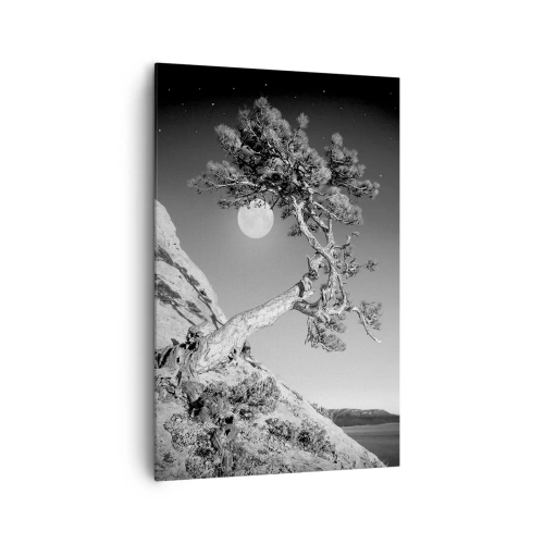 Obraz na płótnie - Czarno-białe drzewo na klifie z księżycem w tle - 80x120cm - Zwycięska wojowniczka - Nowoczesna dekoracja ścienna do salonu i sypialni ARTTOR