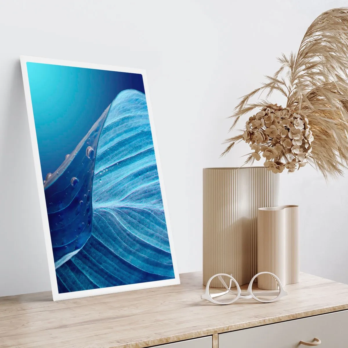 Plakat - Ukryte krople błękitu - 70x100 cm