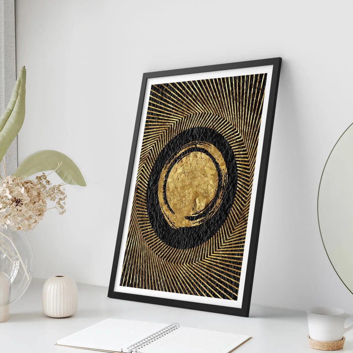 Plakat w czarnej ramie - Złota geometryczna abstrakcja na czarnym tle - 50x70cm - Kompozycja glamour - Nowoczesna dekoracja ścienna do salonu i sypialni ARTTOR