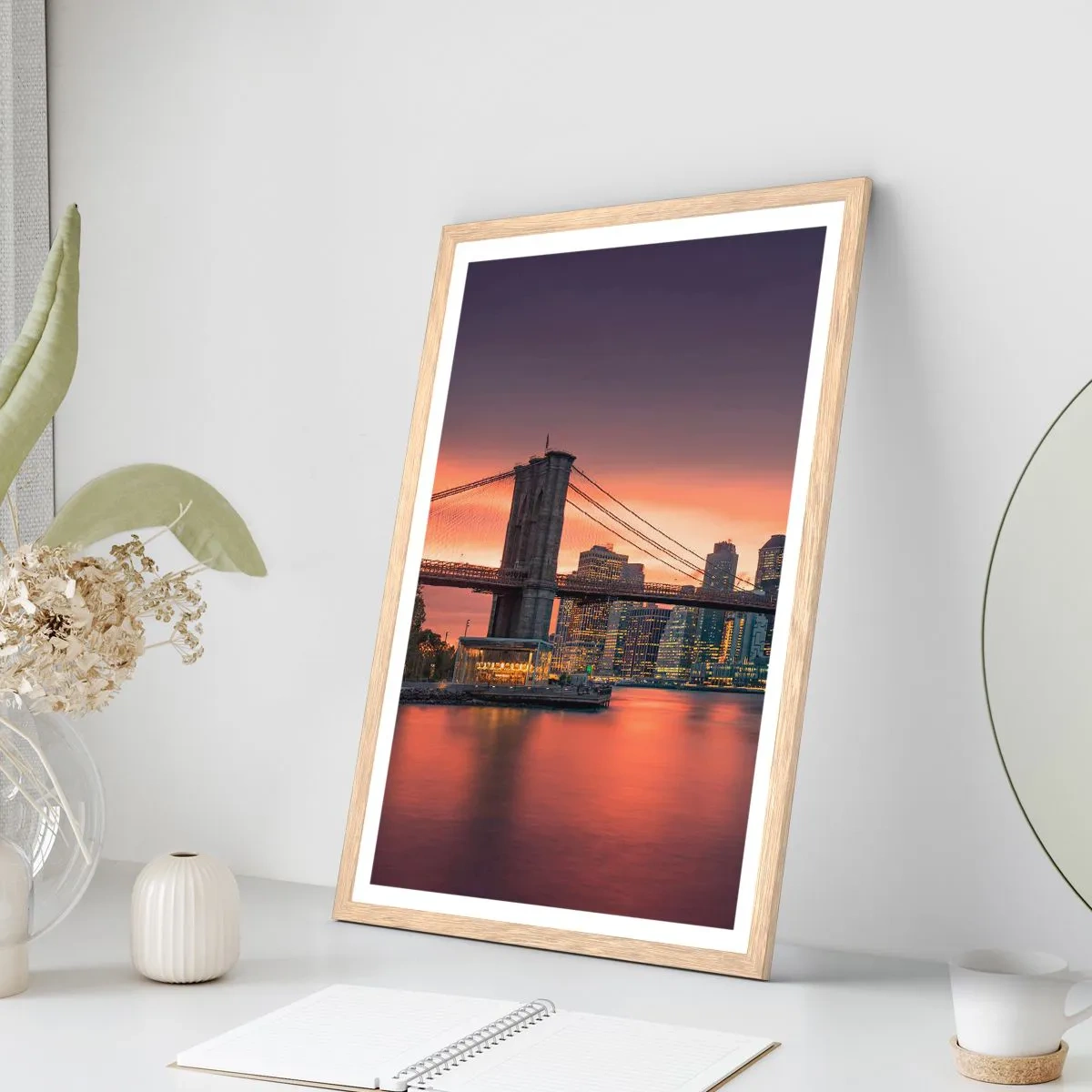 Plakat w ramie jasny dąb - Zatopione w  liliowej ciszy - 70x100 cm