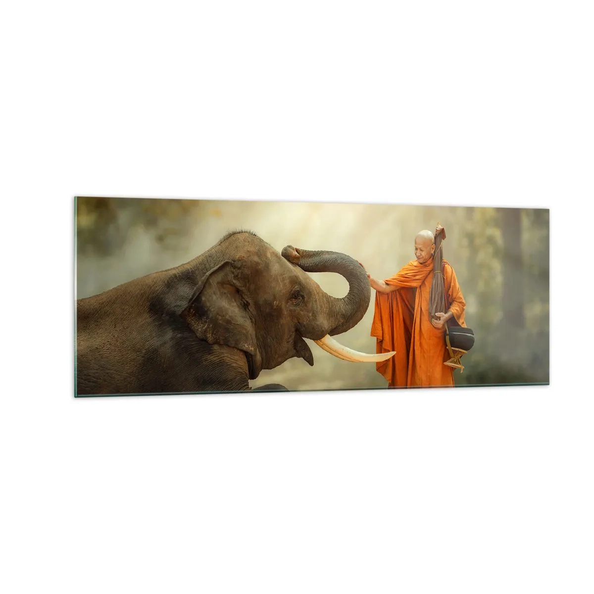 Obraz na szkle - Mnich i słoń w harmonii na tle natury - 140x50cm - Spotkanie w podróży - Nowoczesna dekoracja ścienna do salonu i sypialni ARTTOR