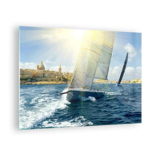 Obraz na szkle - Jacht żeglujący na tle miasta w słoneczny dzień - 70x50cm - Pora opuścić miasto - Nowoczesna dekoracja ścienna do salonu i sypialni ARTTOR