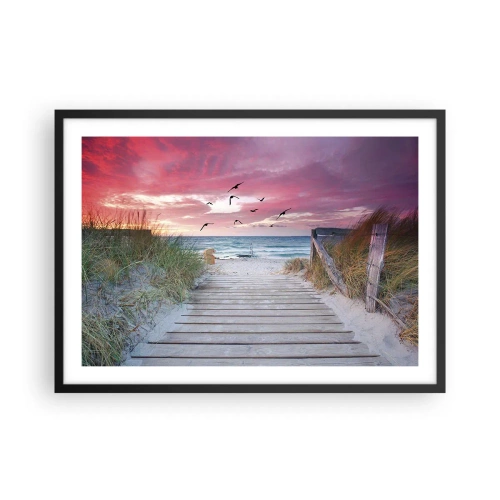 Plakat w czarnej ramie - Drewniana ścieżka na plaży o różowym zachodzie słońca - 70x50cm - Bałtycka impresja - Nowoczesna dekoracja ścienna do salonu i sypialni ARTTOR