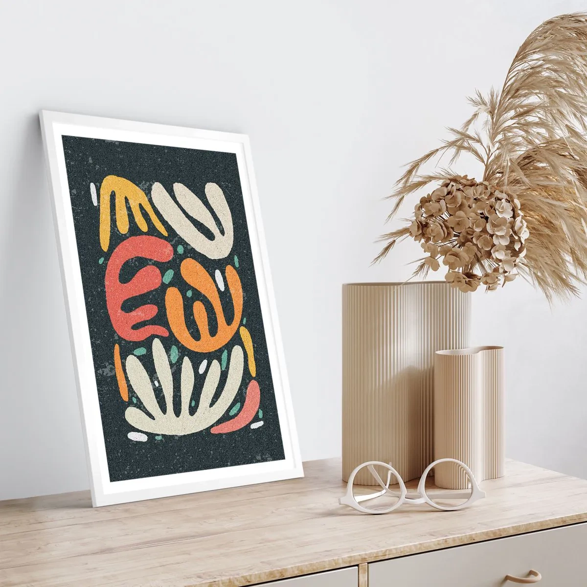 Plakat w białej ramie - Kompozycja – zaraz cię schwytam - 70x100 cm