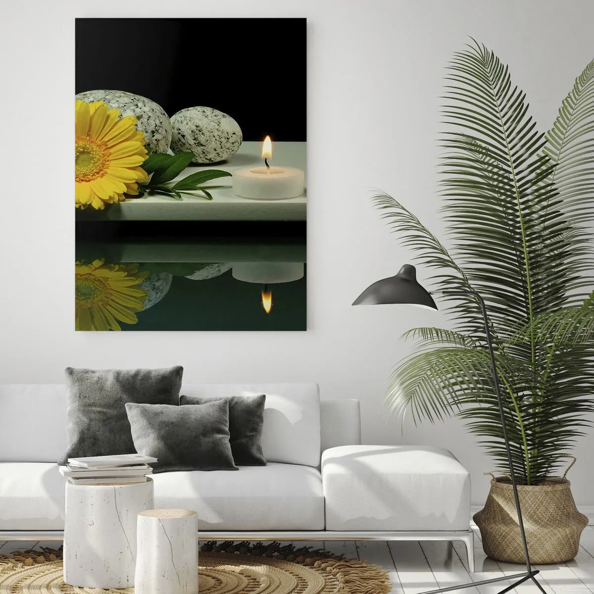 Obraz na szkle - Świece, kamienie i żółty kwiat odbite w wodzie - 50x70cm - Ukojenie zmysłów - Nowoczesna dekoracja ścienna do salonu, kuchni i sypialni ARTTOR