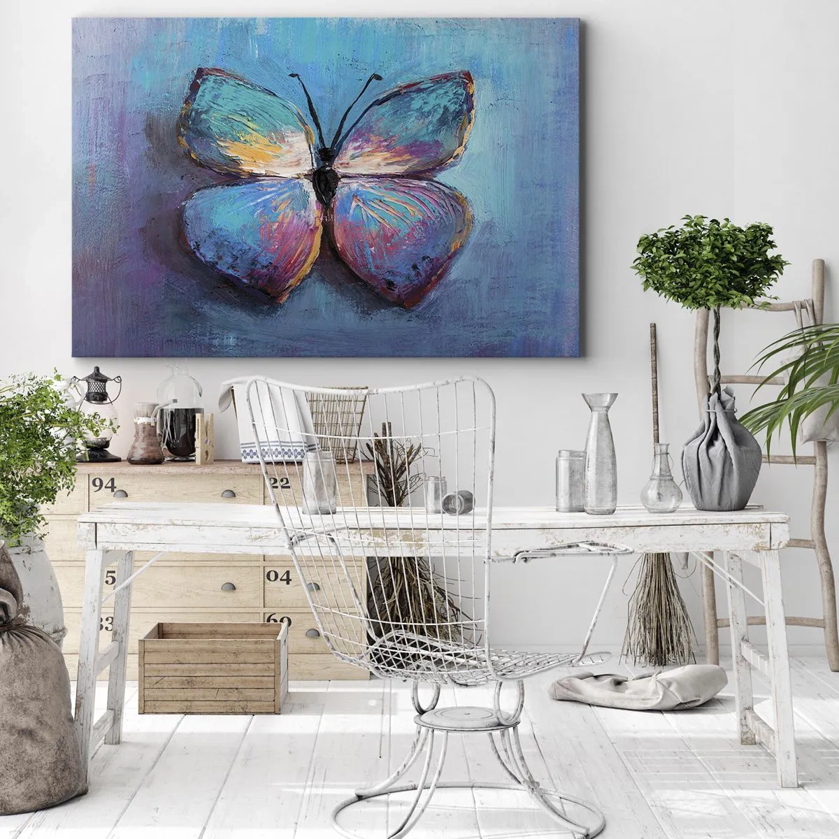 Obraz na płótnie - Kolorowy motyl na niebieskim tle - 70x50cm - W pełnej krasie - Nowoczesna dekoracja ścienna do salonu i sypialni ARTTOR