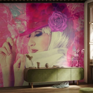 Fototapeta Premium Canvas - Portret retro w oparach różu - Kobieta W Kapeluszu, Kwiaty, Moda - 250x175 cm