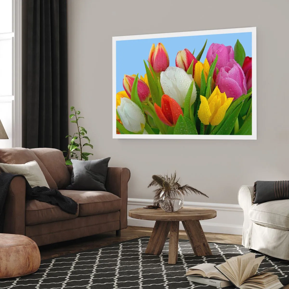 Plakat - Kolorowe tulipany pokryte kroplami rosy na błękitnym tle - 100x70cm - Kwiatowa tęcza w kroplach rosy - Nowoczesna dekoracja ścienna do salonu i sypialni ARTTOR