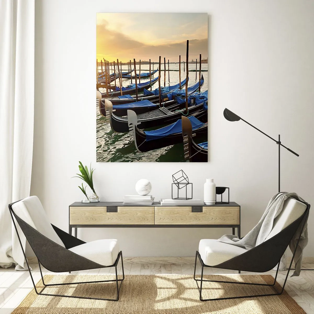 Obraz na szkle - Gondole w Wenecji o zachodzie słońca - 50x70cm - Zanim przypłynie gwar - Nowoczesna dekoracja ścienna do salonu, kuchni i sypialni ARTTOR