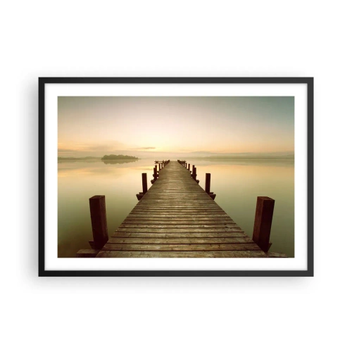 Plakat w czarnej ramie - Drewniany pomost na spokojnym jeziorze o poranku - 70x50cm - Przedświt, świtanie, światło - Nowoczesna dekoracja ścienna do salonu i sypialni ARTTOR