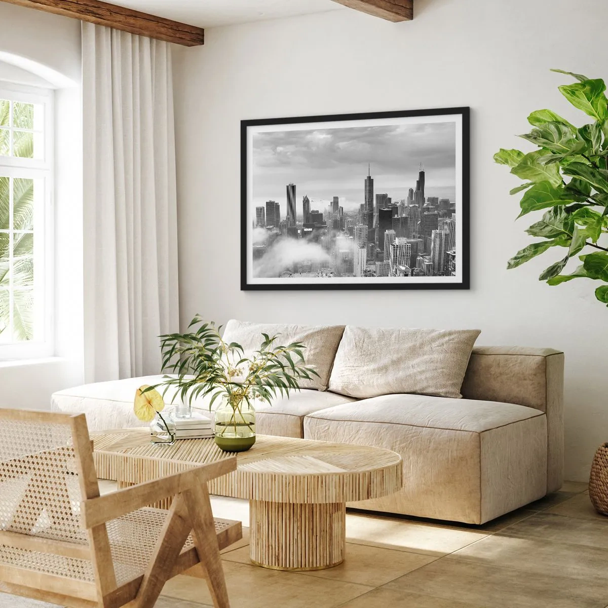 Plakat w czarnej ramie - Panorama miasta z wieżowcami w chmurach w czerni i bieli - 70x50cm - Pejzaż amerykański - Nowoczesna dekoracja ścienna do salonu i sypialni ARTTOR