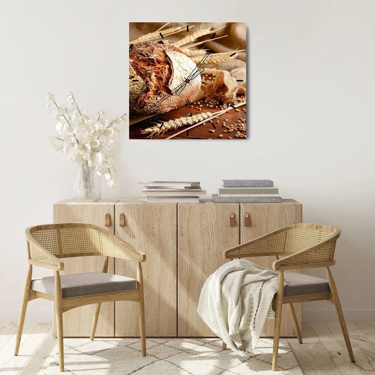 Zegar ścienny - Chrupiący chleb z ziarnami i kłosami pszenicy na drewnianym tle - 30x30cm - Apetyczny, wonny, chrupiący - Nowoczesna dekoracja ścienna do salonu i sypialni ARTTOR