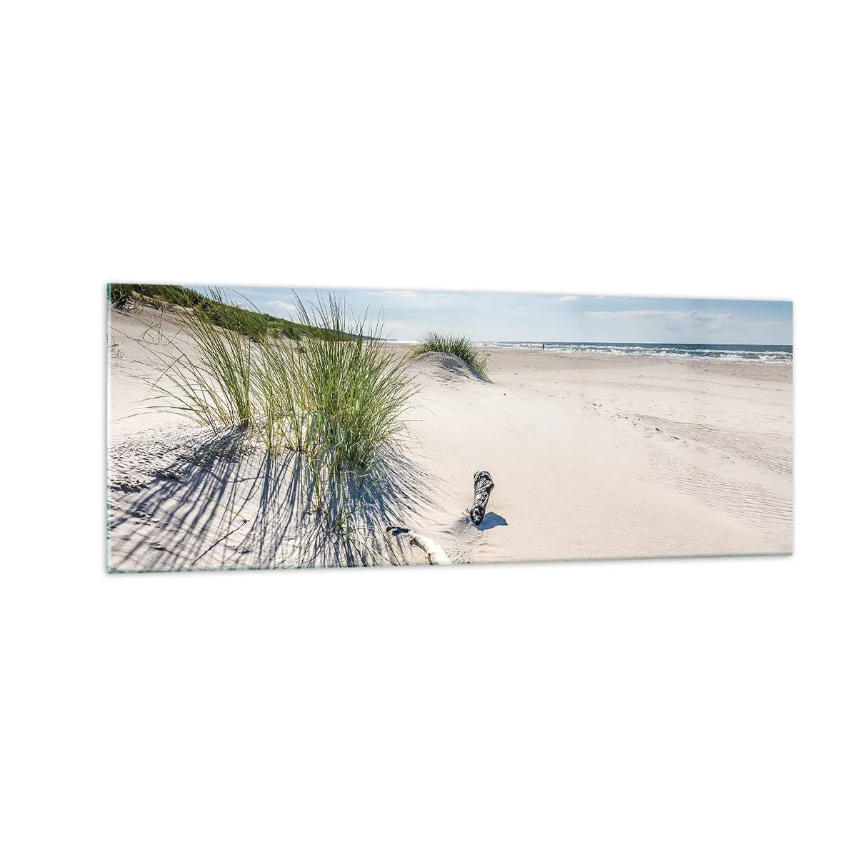 Obraz na szkle - Bałtycka plaża z piaskiem, trawami i spokojnym błękitnym niebem - 140x50cm - Najpiękniejsza? Bałtycka - Nowoczesna dekoracja ścienna do salonu i sypialni ARTTOR