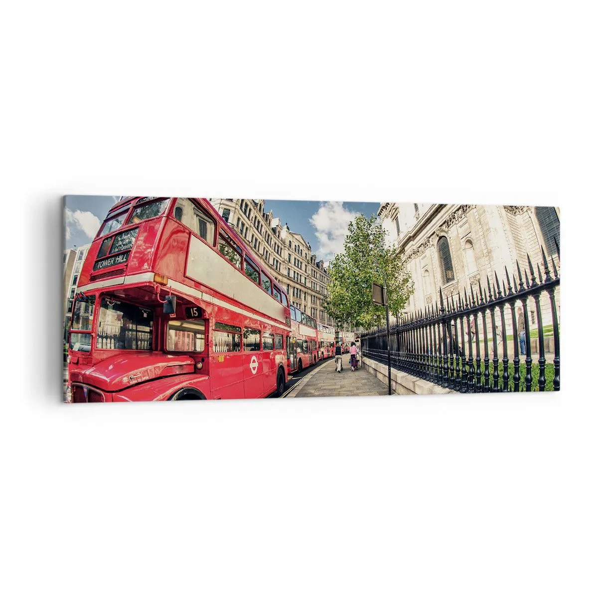 Obraz na płótnie - Czerwony piętrowy autobus w Londynie przy ulicy i katedrze - 140x50cm - Londyńska ulica w szarości i czerwieni - Nowoczesna dekoracja ścienna do salonu i sypialni ARTTOR