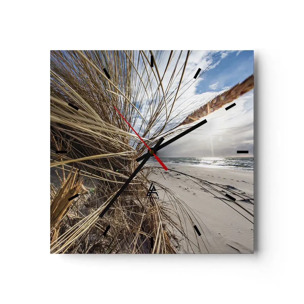 Zegar ścienny - Plaża z suchymi trawami na wydmach i widokiem na morze - 30x30cm - Spotkanie żywiołów - Nowoczesna dekoracja ścienna do salonu i sypialni ARTTOR
