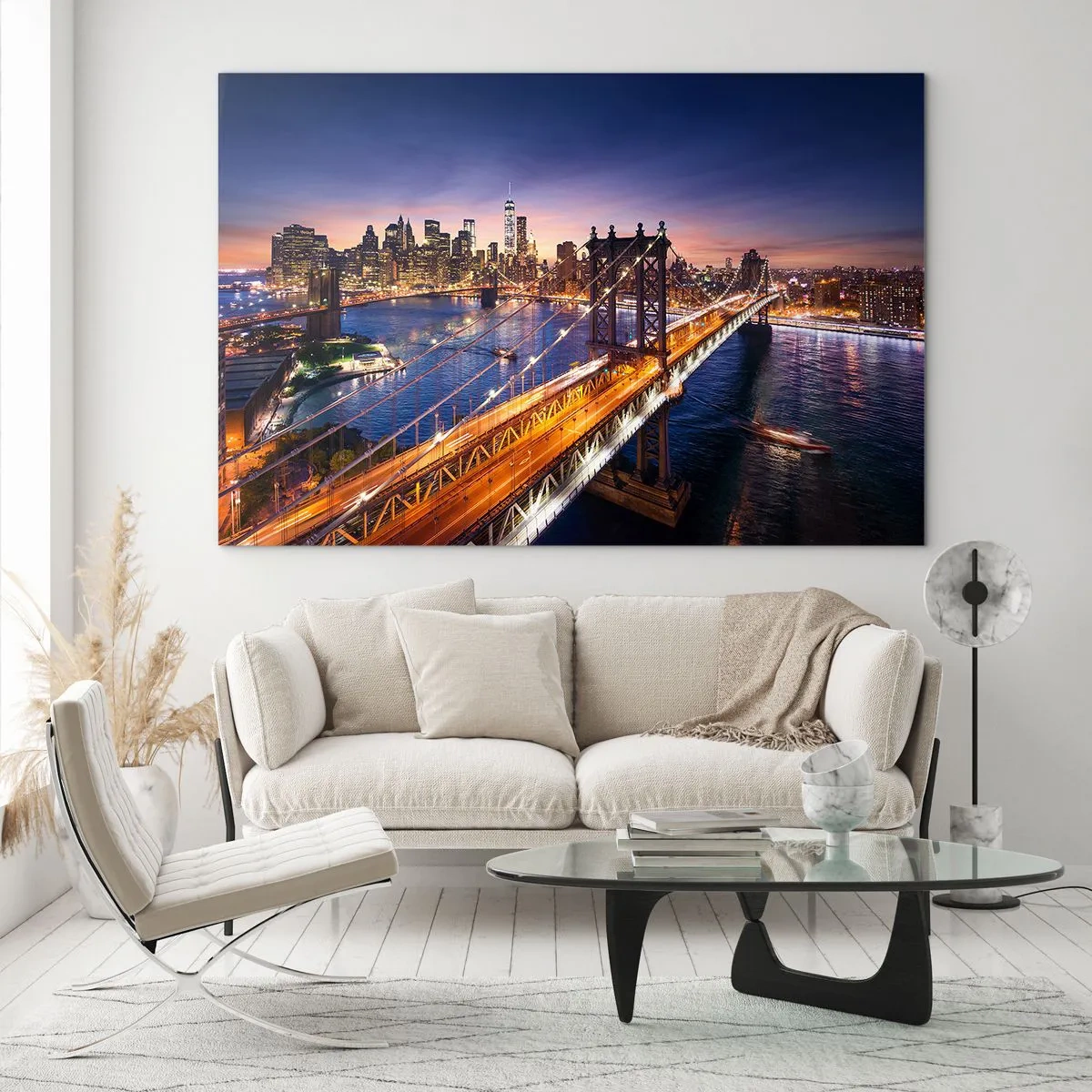 Obraz na szkle - Most na tle wieczornej panoramy miasta z rozświetlonymi wieżowcami - 70x50cm - Świetlistym mostem do serca miasta - Nowoczesna dekoracja ścienna do salonu i sypialni ARTTOR
