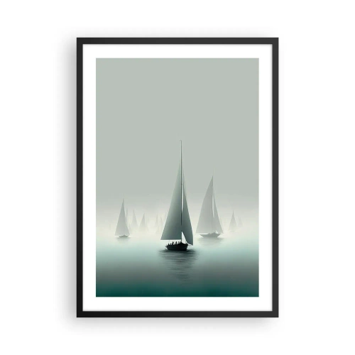 Plakat w czarnej ramie - Grupa żaglówek płynących po mglistym morzu, otoczonych spokojnymi wodami - 50x70cm - Zbudowane z mgły - Nowoczesna dekoracja ścienna do salonu i sypialni ARTTOR