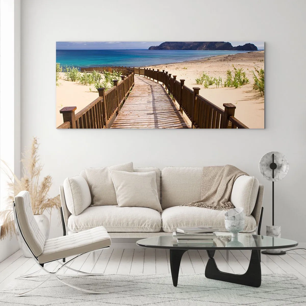 Obraz na szkle - Drewniana ścieżka prowadząca na plażę z widokiem na ocean - 120x50cm - Zabierz mnie na wyspy szczęśliwe - Nowoczesna dekoracja ścienna do salonu i sypialni ARTTOR