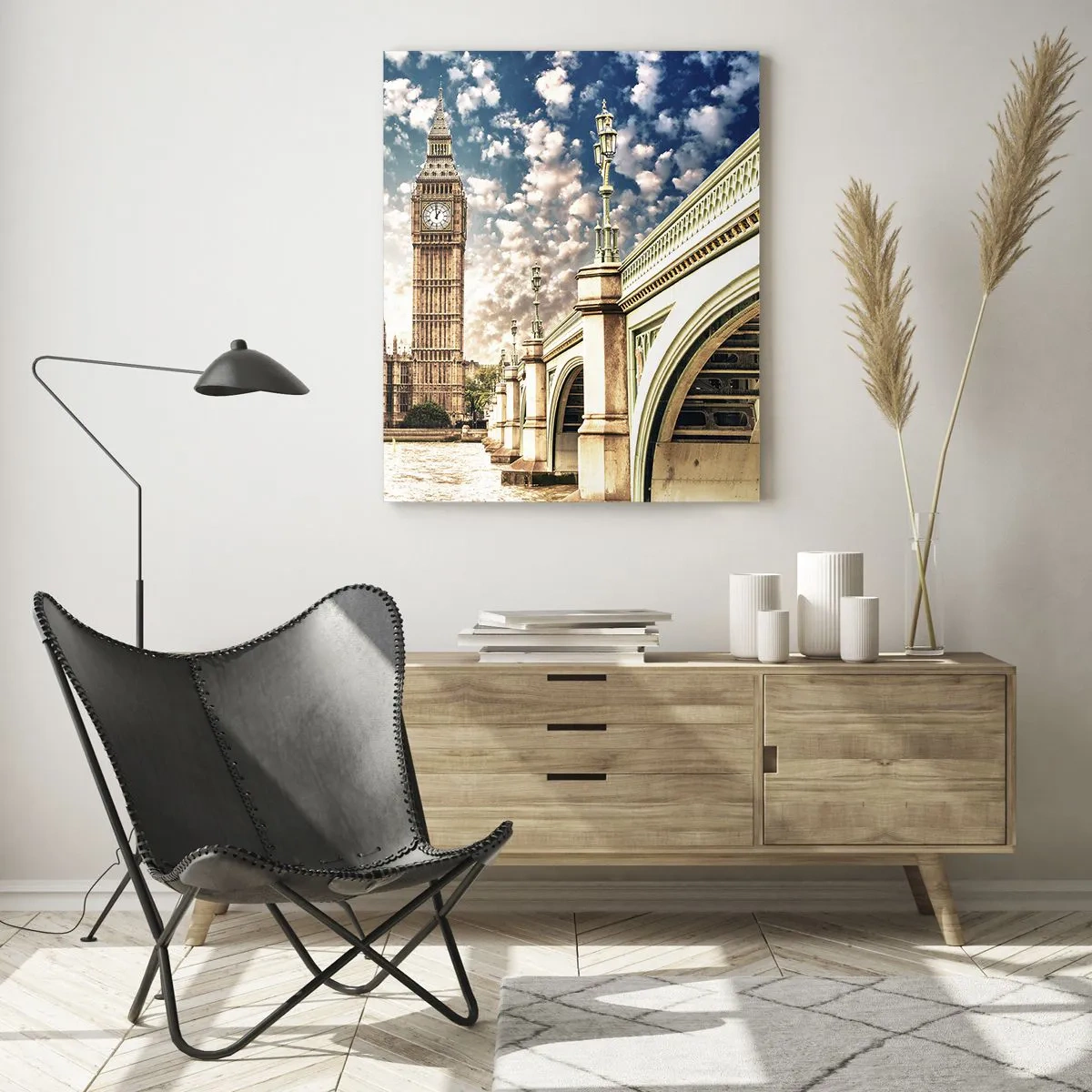Obraz na szkle - Big Ben i most Westminster w Londynie - 50x70cm - Pierzaste obłoki nad Tamizą - Nowoczesna dekoracja ścienna do salonu, kuchni i sypialni ARTTOR
