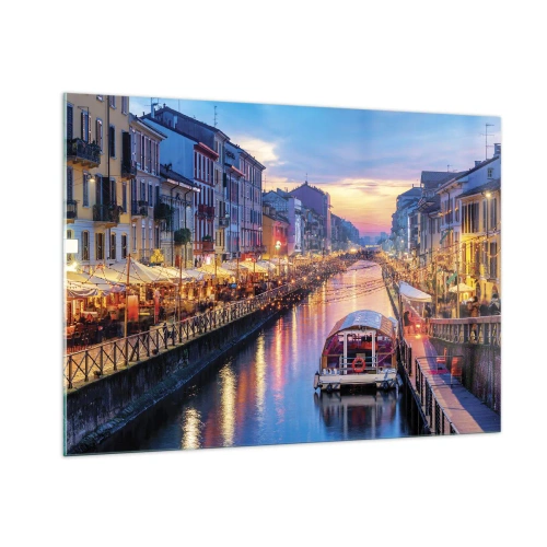 Obraz na szkle - Wieczorny widok na oświetlony kanał z łodzią i kawiarniami - 100x70cm - Wieczór światła i zabawy - Nowoczesna dekoracja ścienna do salonu, kuchni i sypialni ARTTOR