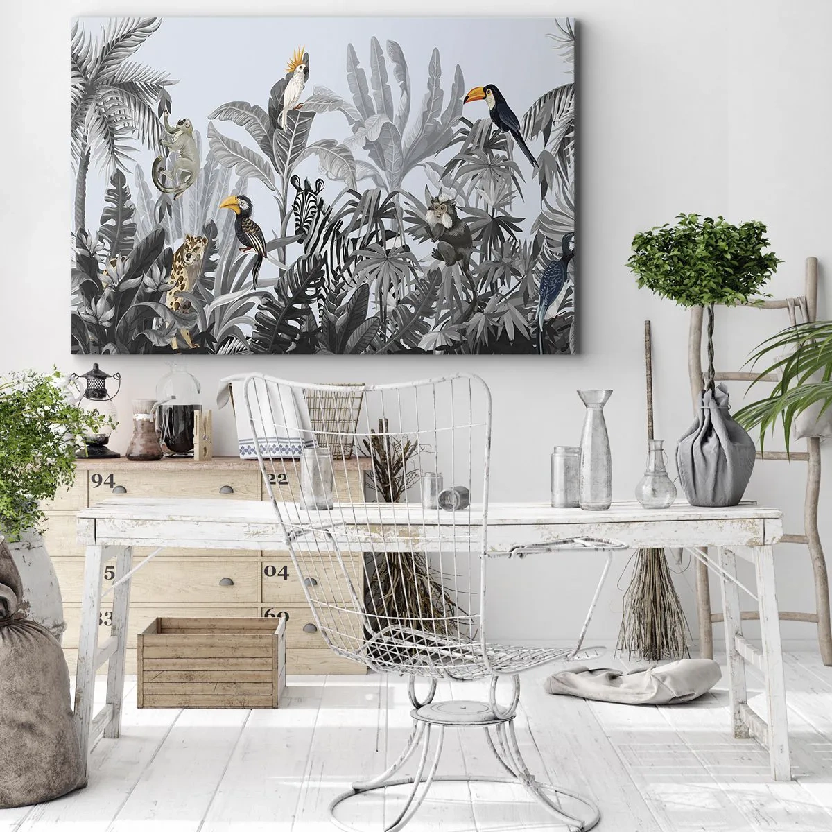 Obraz na płótnie - Tropikalna dżungla z egzotycznymi zwierzętami na szarym tle - 70x50cm - Afrykańska bajka - Nowoczesna dekoracja ścienna do salonu i sypialni ARTTOR