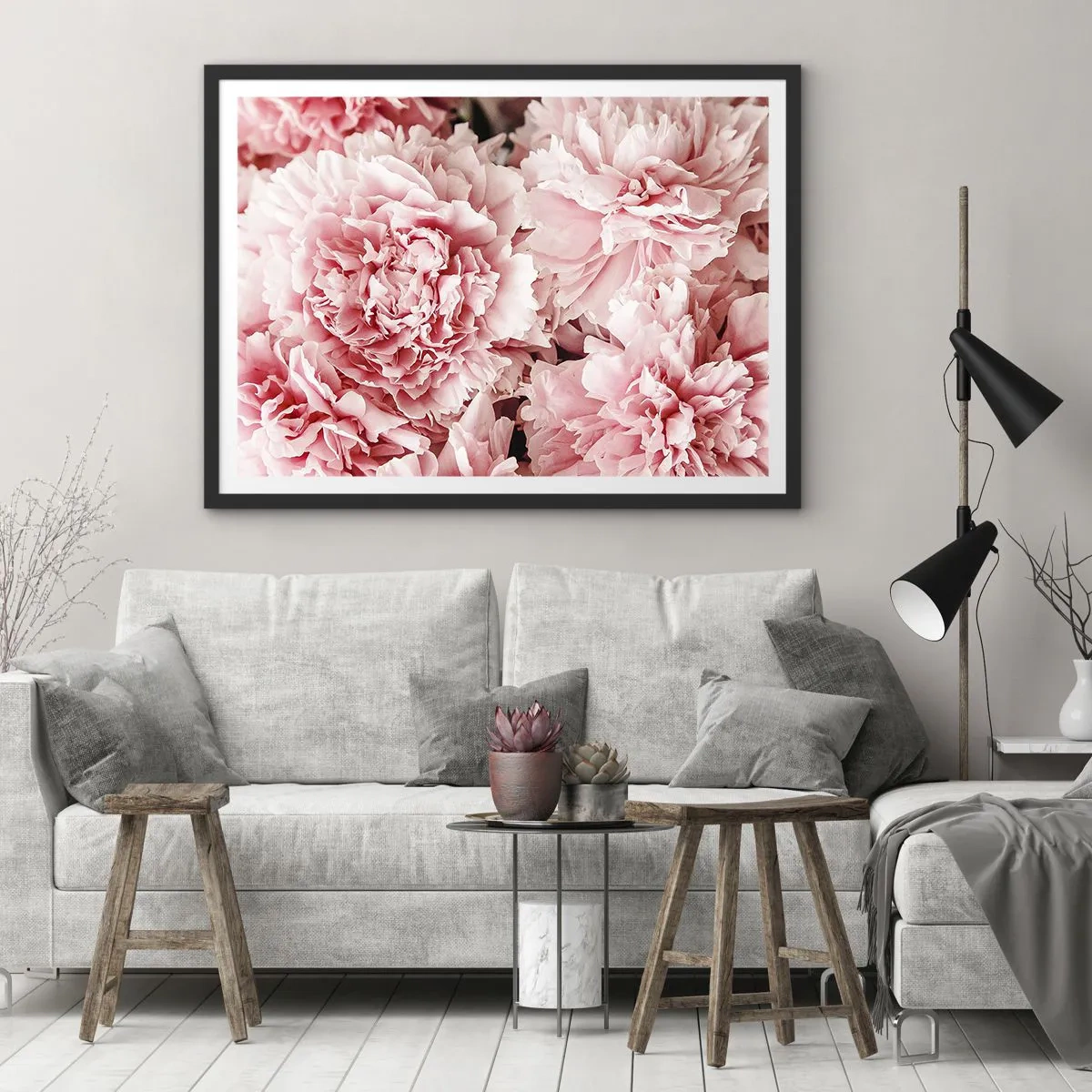 Plakat w czarnej ramie - Subtelne różowe piwonie w delikatnym ujęciu - 70x50cm - Różowe marzenie - Nowoczesna dekoracja ścienna do salonu i sypialni ARTTOR