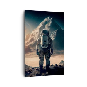 Obraz na płótnie - Astronauta na tle majestatycznych gór - 80x120cm - Nowe wyzwanie - Nowoczesna dekoracja ścienna do salonu i sypialni ARTTOR