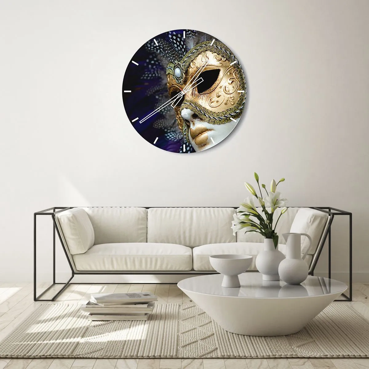 Zegar ścienny - Złota maska wenecka z piórami - 30x30cm - Portret wenecki w złocie - Nowoczesna dekoracja ścienna do salonu, kuchni i sypialni ARTTOR