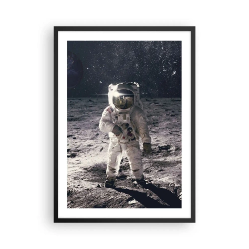 Plakat w czarnej ramie - Astronauta na Księżycu z widokiem na gwiazdy - 50x70cm - Pozdrowienia z Księżyca - Nowoczesna dekoracja ścienna do salonu i sypialni ARTTOR