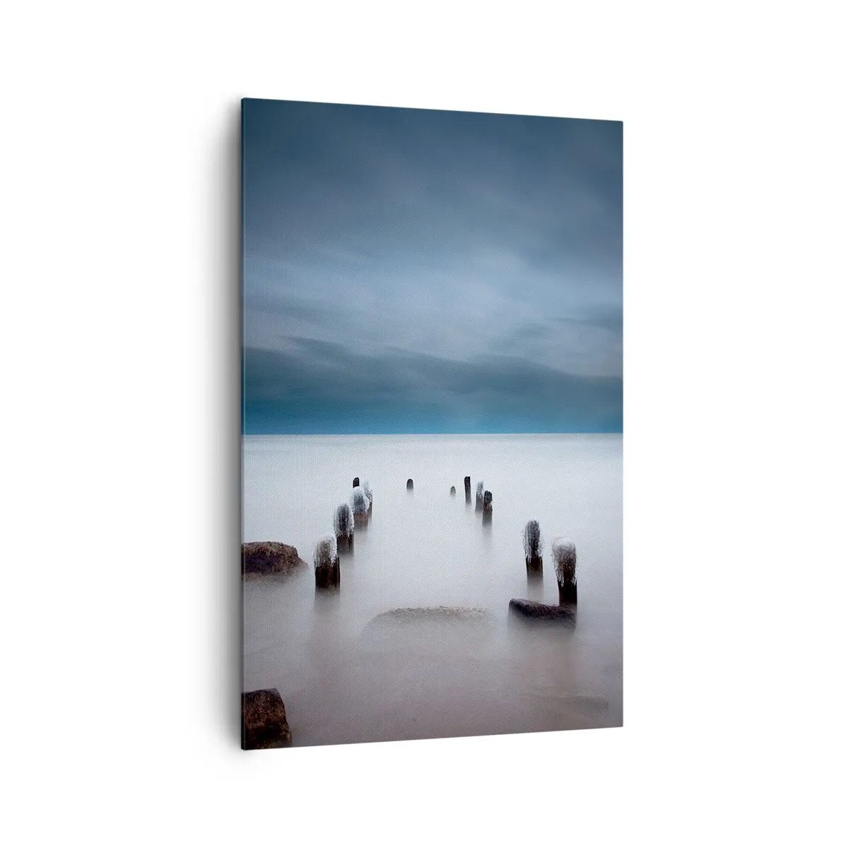 Obraz na płótnie - Stare molo na tle spokojnego morza - 80x120cm - Zamyślone jezioro - Nowoczesna dekoracja ścienna do salonu i sypialni ARTTOR