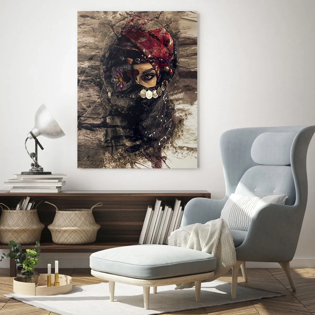 Obraz na szkle - Artystyczny portret kobiety w orientalnym stroju na abstrakcyjnym tle - 70x100cm - Co najmniej niepokojąca - Nowoczesna dekoracja ścienna do salonu i sypialni ARTTOR