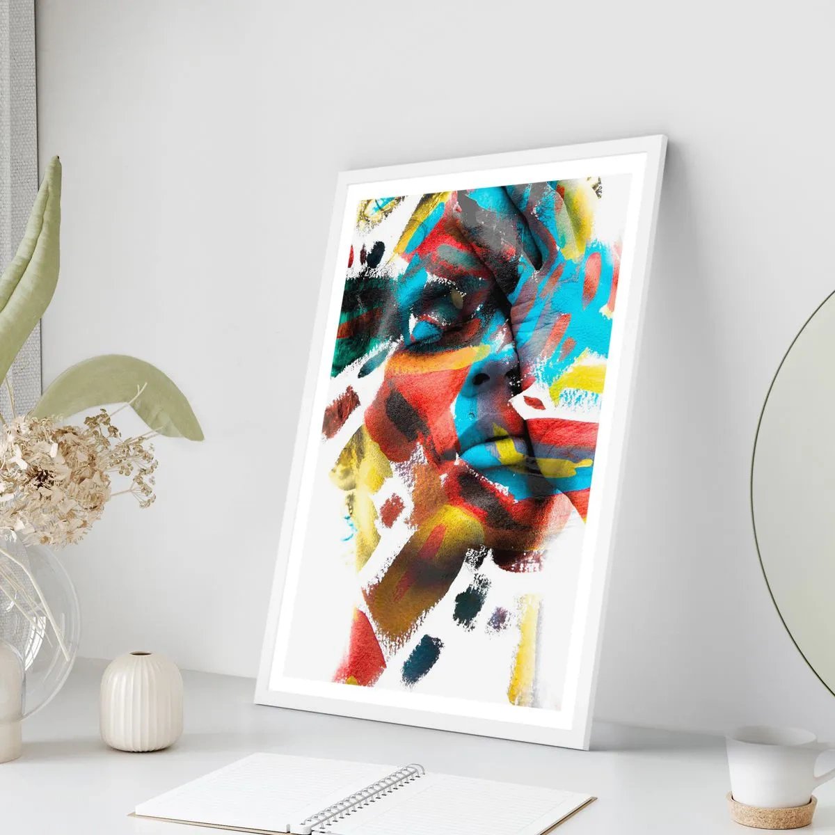 Plakat w białej ramie - Barwna osobowość - 61x91 cm
