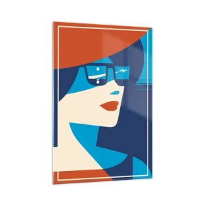 Obraz na szkle - Grafika kobiety w okularach przeciwsłonecznych z odbiciem samolotu - 70x100cm - Wakacyjna podróż - Nowoczesna dekoracja ścienna do salonu i sypialni ARTTOR
