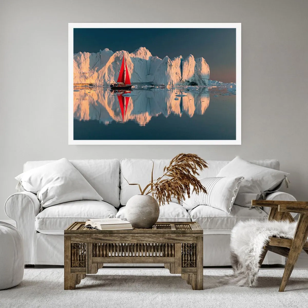 Plakat - Żaglówka z czerwonym żaglem na tle lodowca - 100x70cm - Na krańcu świata - Nowoczesna dekoracja ścienna do salonu i sypialni ARTTOR