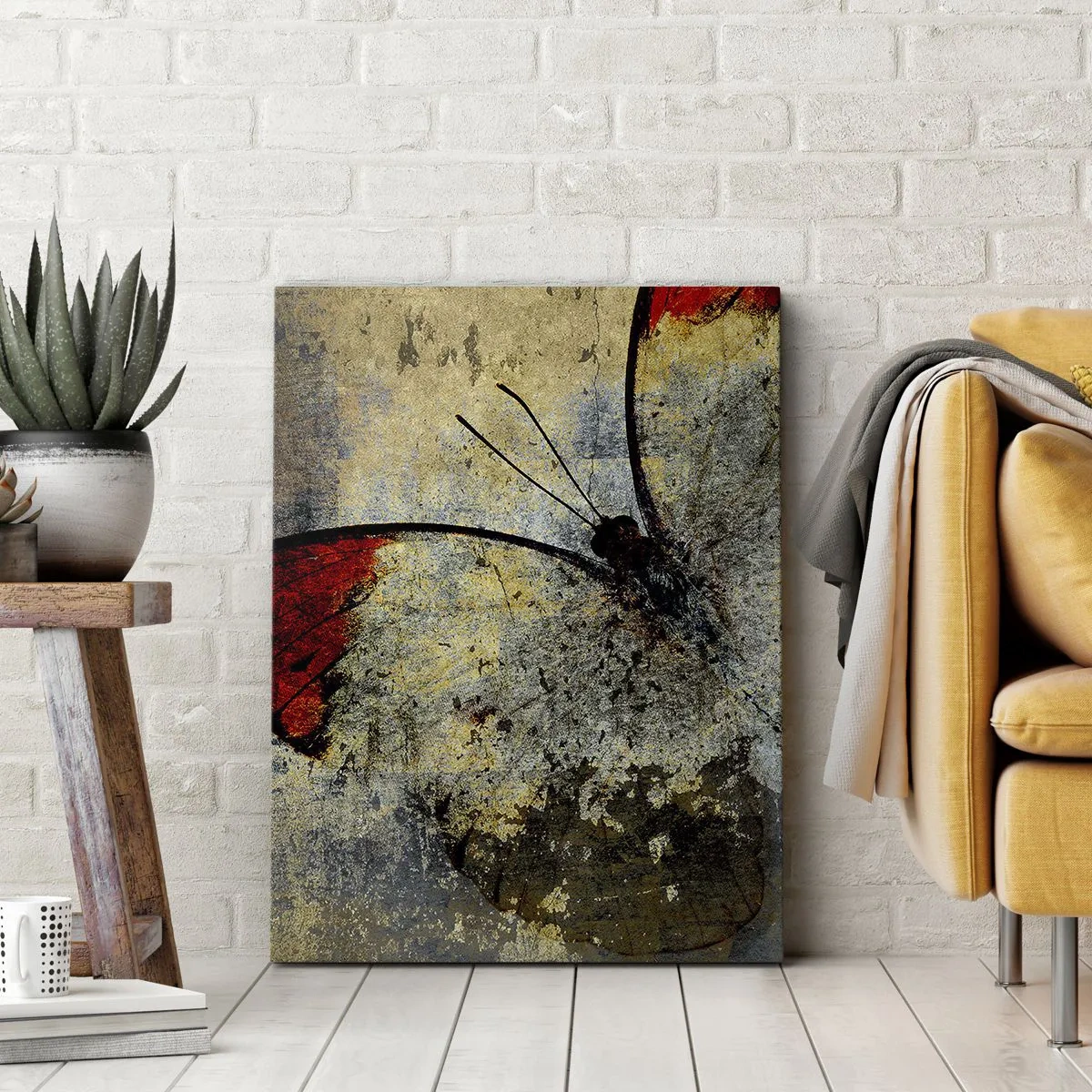 Obraz na płótnie - Motyl w odcieniach czerwieni i szarości na teksturowanym tle - 70x100cm - Patrz, zanim zniknę - Nowoczesna dekoracja ścienna do salonu i sypialni ARTTOR