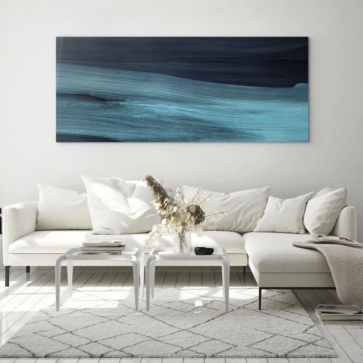 Obraz na szkle - Subtelne abstrakcyjne fale w ciemnych odcieniach błękitu - 160x50cm - Popłyń z nurtem - Nowoczesna dekoracja ścienna do salonu i sypialni ARTTOR