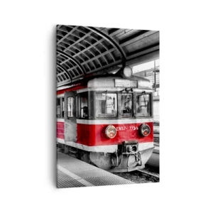 Obraz na płótnie - Czerwony pociąg retro na stacji kolejowej - 50x70cm - Może to podróż życia? - Nowoczesna dekoracja ścienna do salonu, kuchni i sypialni ARTTOR