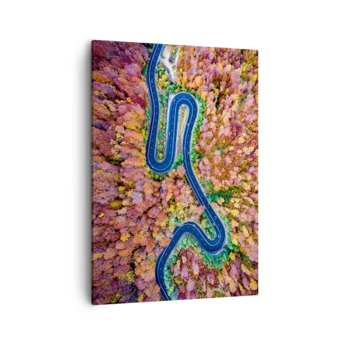 Obraz na płótnie - Kręta droga biegnąca przez las w jesiennych kolorach widziana z lotu ptaka - 50x70cm - Krętą drogą poprzez las - Nowoczesna dekoracja ścienna do salonu, kuchni i sypialni ARTTOR