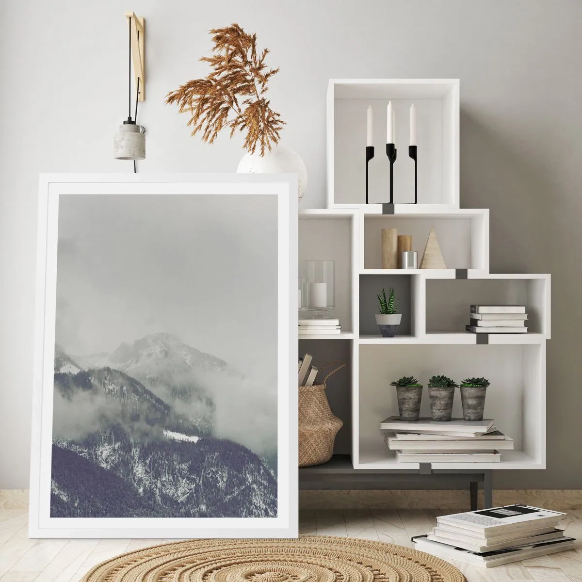 Plakat w białej ramie - Omglona dolina - 61x91 cm